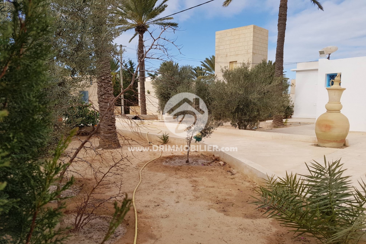 L 235 -   Villa Meublé Djerba